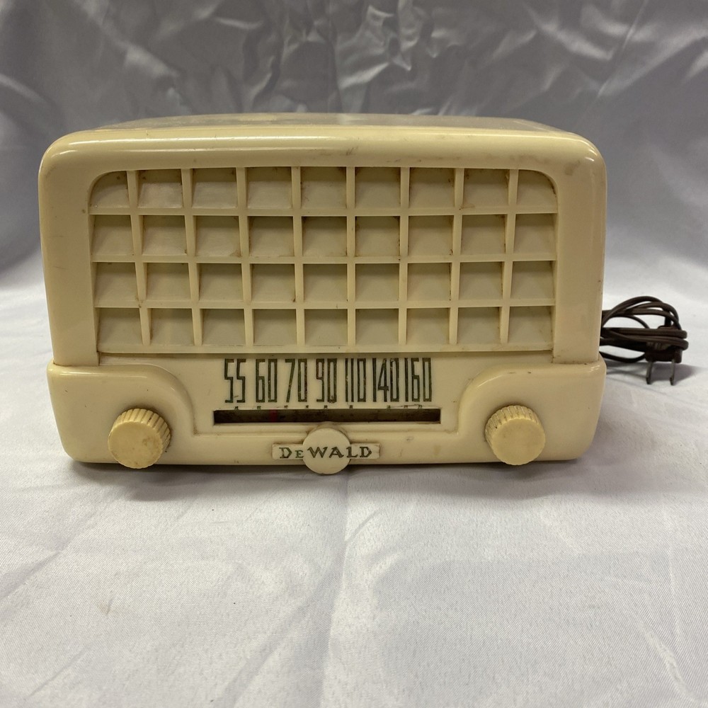 Vintage 1900s DeWald JD-519 AM Tube Radio (Still Turns On)