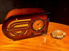 Old Wood Vintage Antique Restored Art Deco Radio Converted to a Bluetooth SPK!