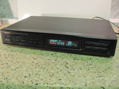 Onkyo T-403 Quartz Synthesized AM/FM Stereo Tuner