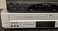Zenith VR4206HF & Panasonic PV-D4734S VHS/DVD Players – For Parts