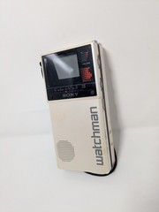 Vintage Sony FD-20A Flat Black And White TV Watchman As Is For Repair
