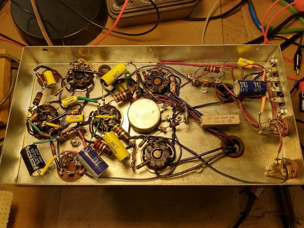 Heathkit W3-AM Dual-Chassis 20-Watt Amplifier for parts or repair