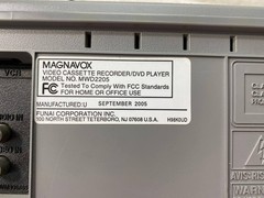 Magnavox MWD2205 DVD VCR Combo With Remote & Cables-Tested/Works!