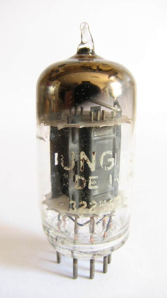 1956 Tung-Sol 12AX7 (ECC83) Tube – Hickok TV7B tests @ 44/45, Min:32/32