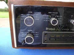Beautiful McIntosh C32 Preamplifier + L-52A Case – Pro Serviced 100% Functional
