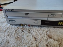 Sony SLV-D370P DVD/VCR VHS Recorder Combo Player Hi-Fi Stereo No Remote Works