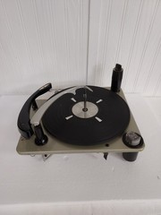 Magnavox Micromatic Stereo 4 Speed Turntable