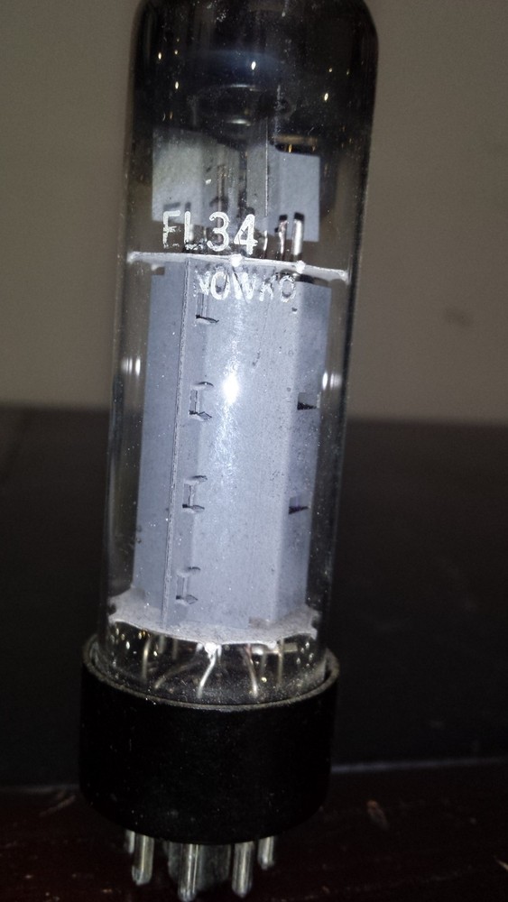 EL34 / 6CA7 tube RFT ( SIEMENS ) – SHORT BASE OO SOLID DISC GETTER TV-7 tested