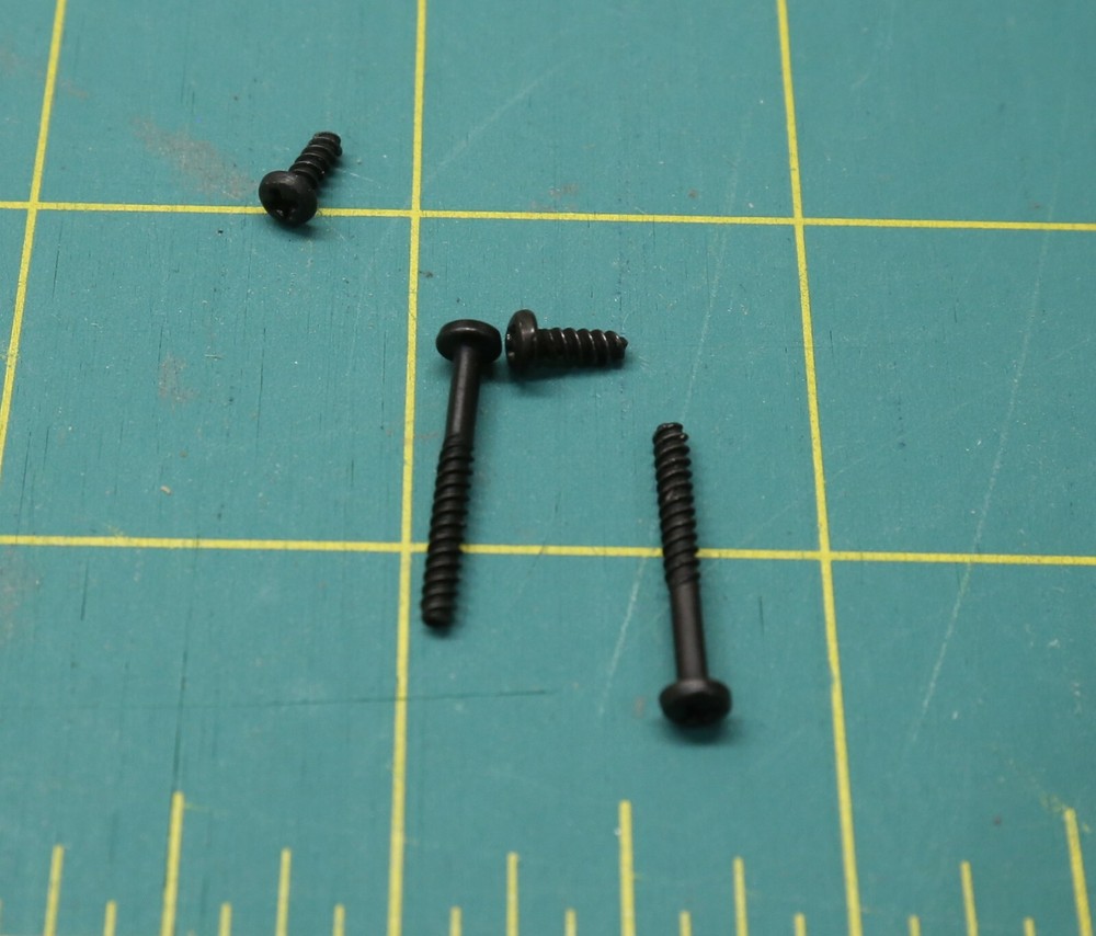 Hewlett Packard HP-41C 41CV 41CX Case Screw Set – 2 Long, 2 Short Screws
