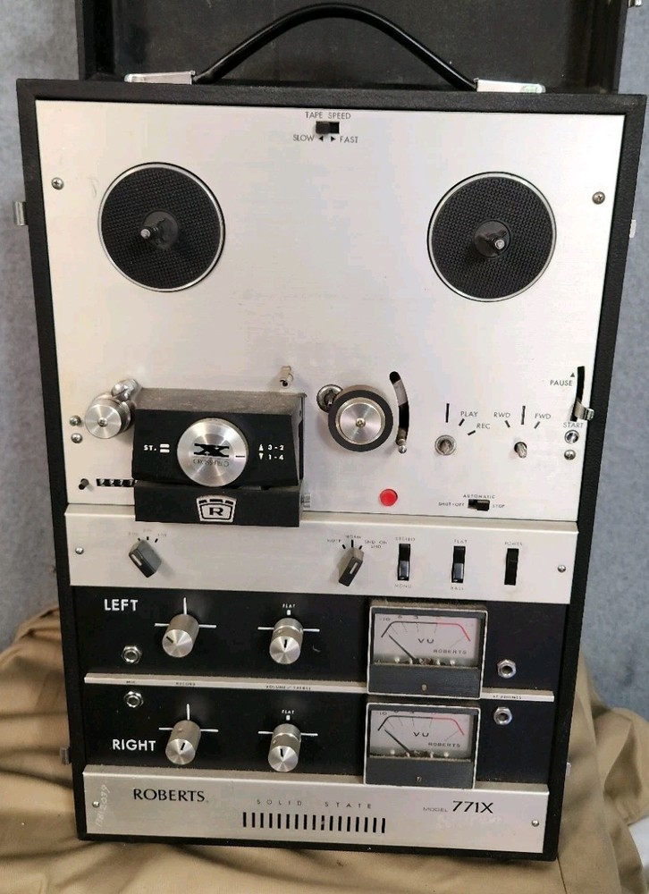 1960’s Rheem Roberts 771X reel-to-reel tape recorder In Case. ~SEE DESCRIPTION~