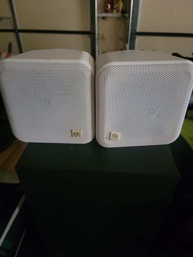 Boston Acoustics SoundWare indoor/outdoor 4.5″ pair speakers (White)
