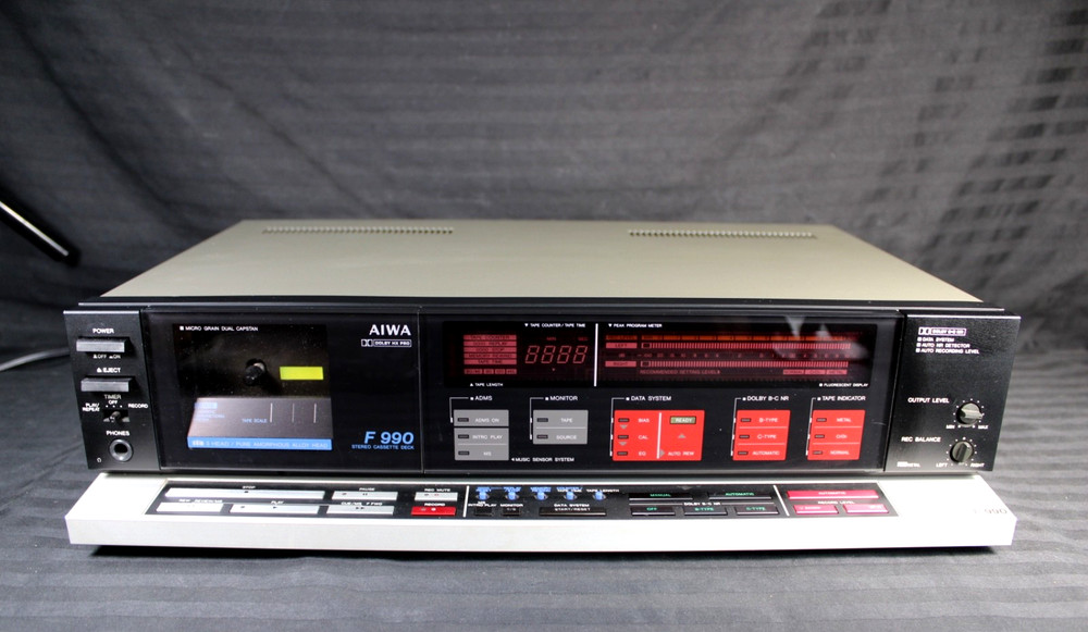 Vintage 1983 AIWA AD-F990U Audiophile Stereo Cassette Deck RARE-