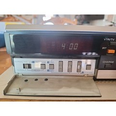 Hitachi VT-TU3A Video Tuner – Works! Excellent Condition.