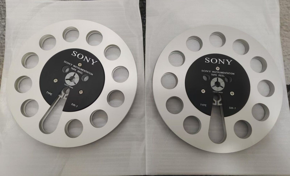 One pair silvery TAPE REEL Sony 7″ inch Light Metal Aluminum Take Up Reel