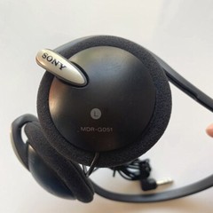 SONY Classic Vintage stereo sports Headphones -3.5mm jack MDR-G051