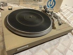 Pioneer PL-516 Turntable w/ Original Dust Cover-Vintage, Great Condition