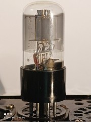 ECC33 MULLARD very rare tube, 100 %. matched both triode.