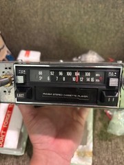 Audiovox ID-600/C-984 AM-FM Car Stereo Cassette Player In-Dash NEW IN OPEN BOX👀