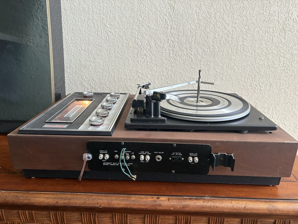 Garrard 2025TC Turntable Stereo Receiver FOR PARTS OR REPAIR As-Is w/Video VTG