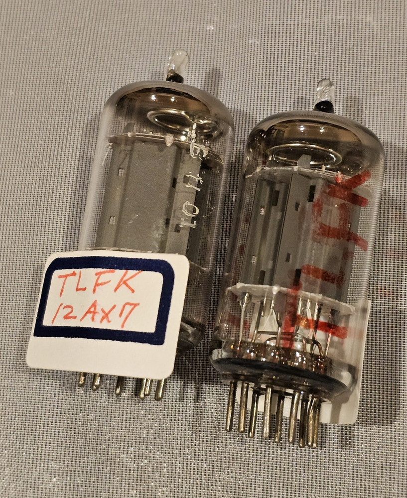 Telefunken 12AX7 Preamp Tubes Vacuum Tube Pair.No original box.