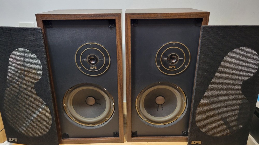 EPI Epicure 100V Bookshelf Speakers Pair Tested Working Clean Cabinets Vintage