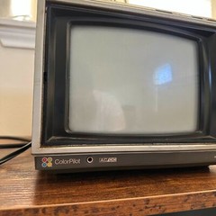 Vintage Panasonic Color Pilot TV 7″ CT-7711A Portable Retro Video Gaming CRT