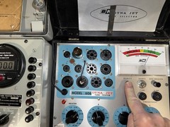 (1) Amperex By Mullard Blackburn LOW NOISE 12AX7 7025 E83CC Tube W/Matched Codes