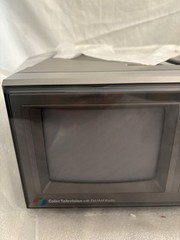 Spacemaker Kitchen Companion GE TV/Radio 5” B&W FM/AM 7-7650 Original Box
