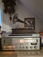 VINTAGE MARANTZ SR 70 WATT AMPLIFIER RECEIVER