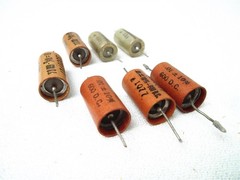 7x .01uF 600V SPRAGUE 3001717 PIO CAPACITOR – Hermetically Glass Sealed