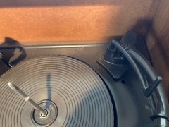 Garrard RC 88/4 Vintage Turntable Record Player POWERS ON SPINS Roll Up Case