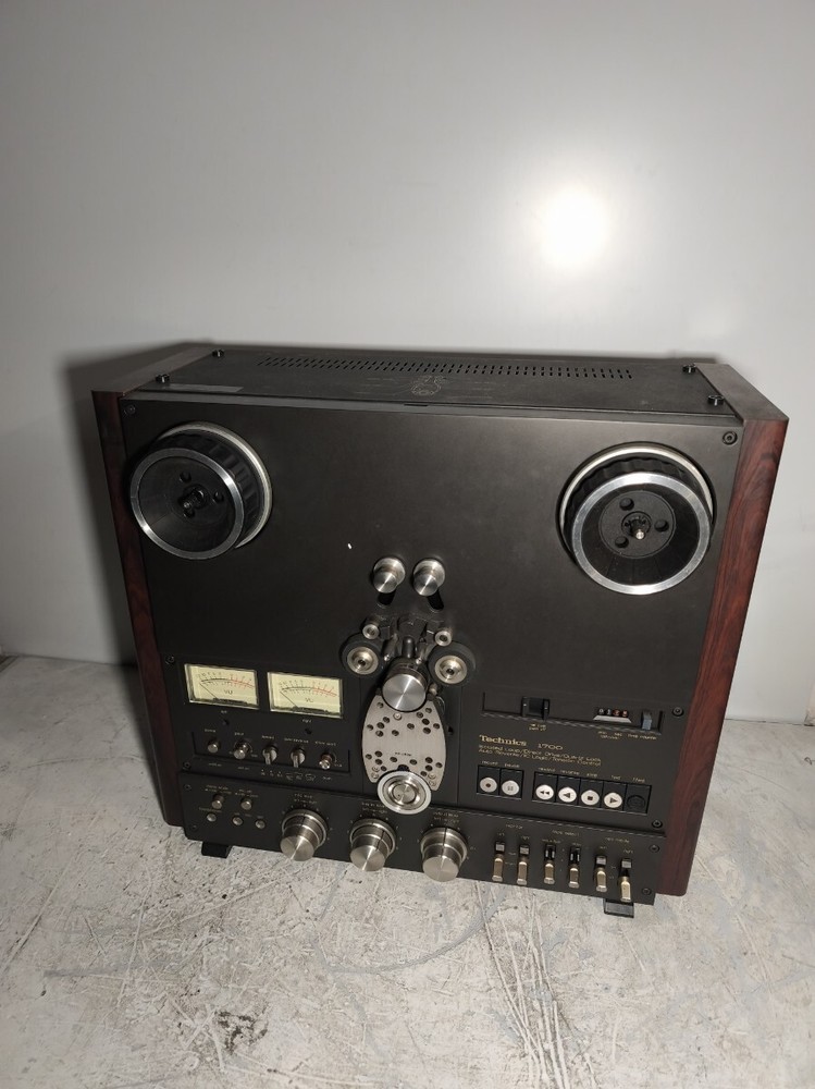 Technics RS-1700U Open Reel Tape Deck Reel to Reel Power On Junk Vintage Japan