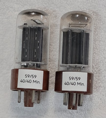 MATCHING PAIR 1960/61 USN-5Y3WGTB 6087 BROWN BASE TUBES, TV-7 TESTED #A-3