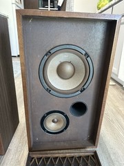 Vintage Pioneer CS-33A Floor Speakers