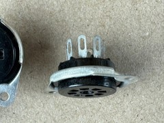 5 NOS Vintage Black Sylvania 7-Pin Vacuum Tube Sockets 28.5mm mounting (Qty)