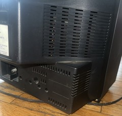 Vintage Sharp 13″ Retro Gaming Color TV 13N-M100B Front AV Tested Working 120 V