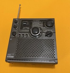 SONY ICF-5900W Portable Multi-Band Radio Receiver Pop-Up Antenna 4E25 Works
