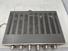 Monarch SA-40A Vintage Tube Stereo Integrated Amplifier Japan Powers On