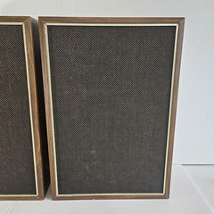 Vintage Hitachi SS-6230 Speakers Pair Wood Bookshelf Japan 8 Ohm Retro Audio MCM