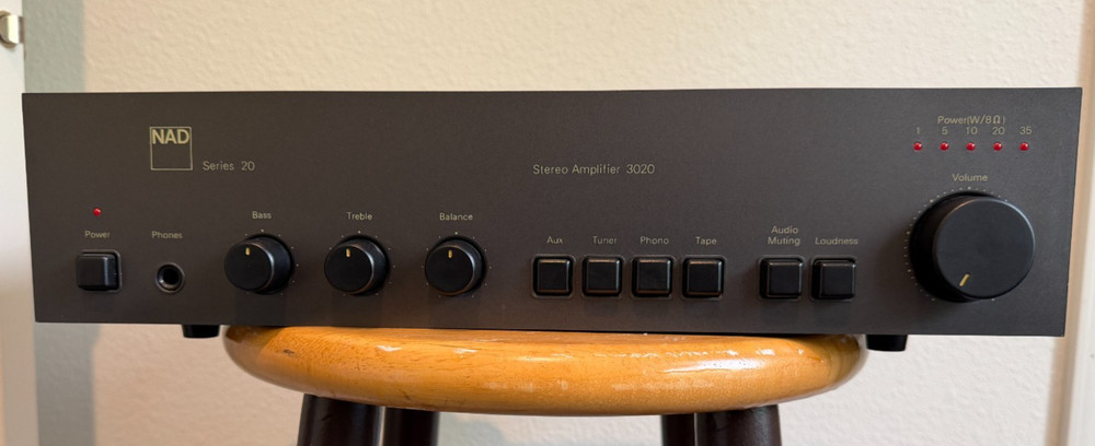 MAKE OFFER NAD 3020 Tested and Working read description