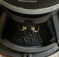 RARE VINTAGE CERWIN VEGA V-FLEX 124 12″ SUBWOOFER 4-OHMS 800 Watts