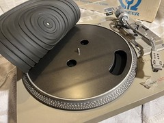 Pioneer PL-516 Turntable w/ Original Dust Cover-Vintage, Great Condition