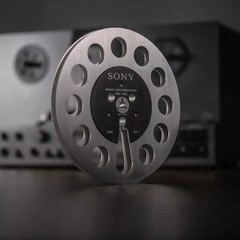 One pair TAPE REEL silvery Sony 7″ inch Light Metal Aluminum Take Up Reel