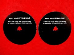 TWO BRAND NEW (MINT) 10.5″ REEL TO REEL TAPE DECK HUB ADAPTER SPACER DISCS