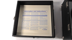 VINTAGE RECORD PLAYER HAMILTON ELECTRONICS CORP. Original in nice condition.