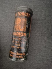 De Forest Audion D-01A Detector/Amplifier Vacuum Tube w/ Can