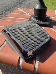 1957 1958 Cadilac Front Floor Speaker Grill