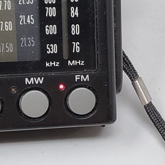Sony ICF-SW20 9 Band FM/MW/SW Portable World Receiver Radio Japan Works