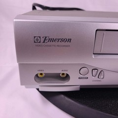 Emerson EWV403 VHS VCR Player Recorder No Remote No Av Cables Tested & Works