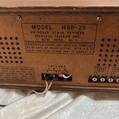 Vintage Peerless Solid State Stereo 8 track Model HSP-25 Am/Fm (Powers On)